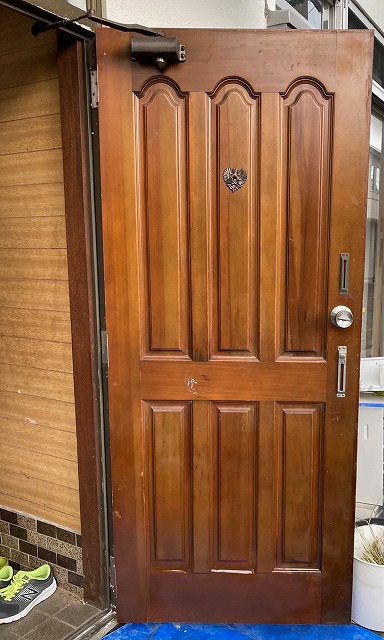 玄関ドア　リペア工事　施工事例を更新しました 画像
